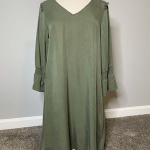 Renuar green dress